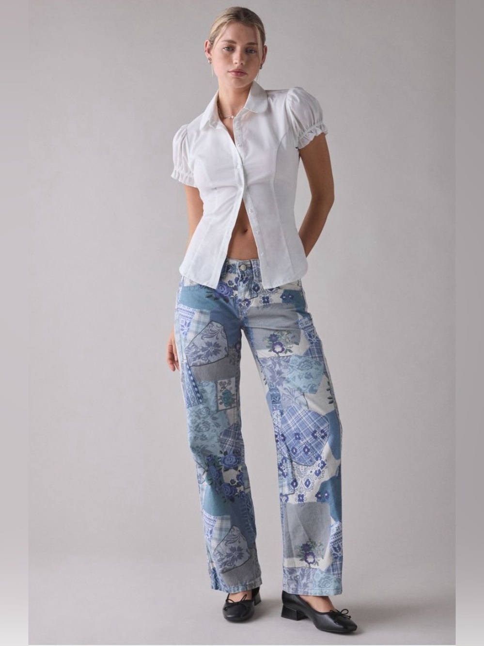 BDG Kayla Cotton Canvas Low-Rise Pants NWOT Size 24 - Blue Multi